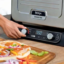 Ninja Woodfire™ Pizza Oven