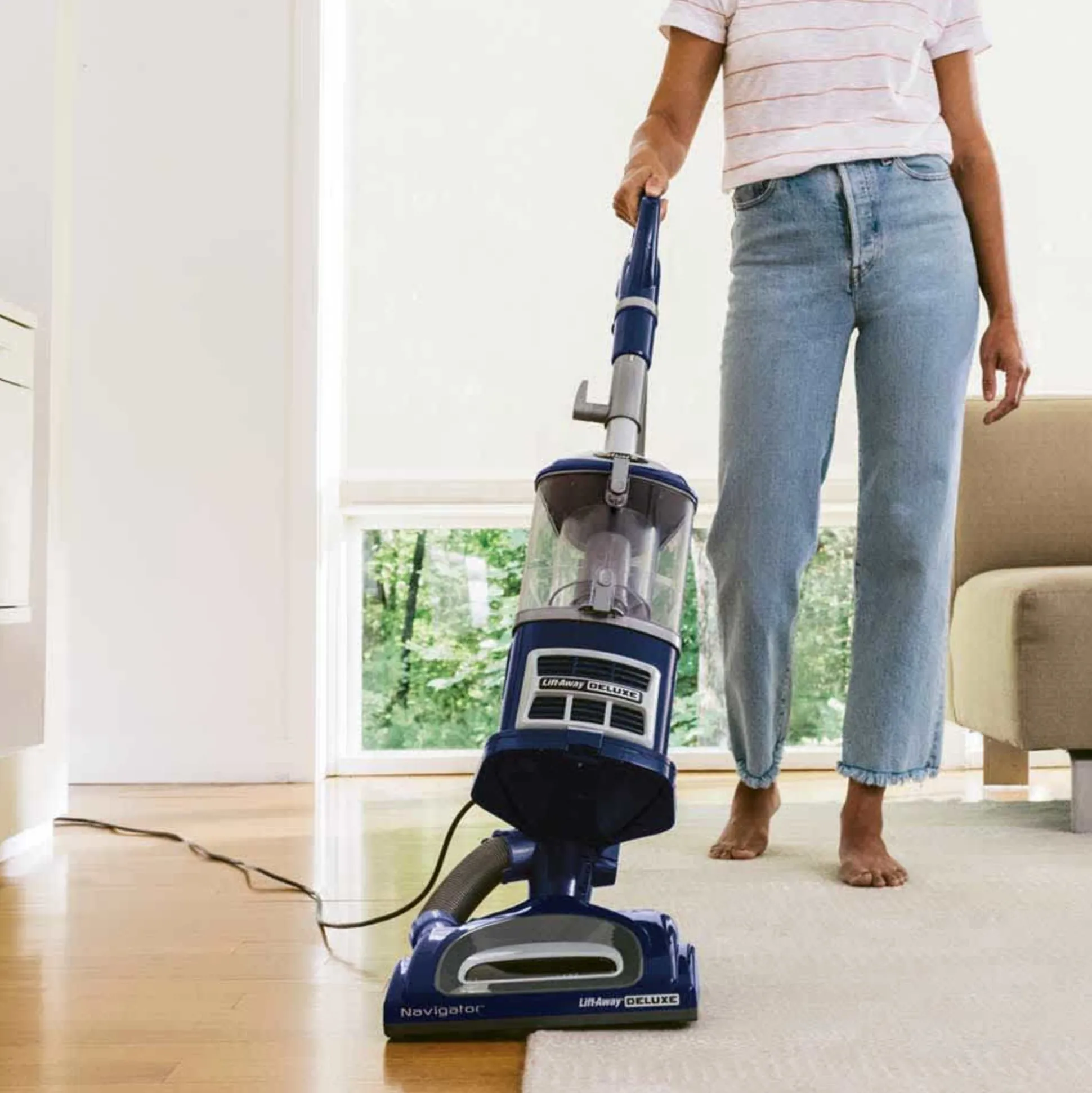 Shark Navigator® Deluxe Upright Vacuum