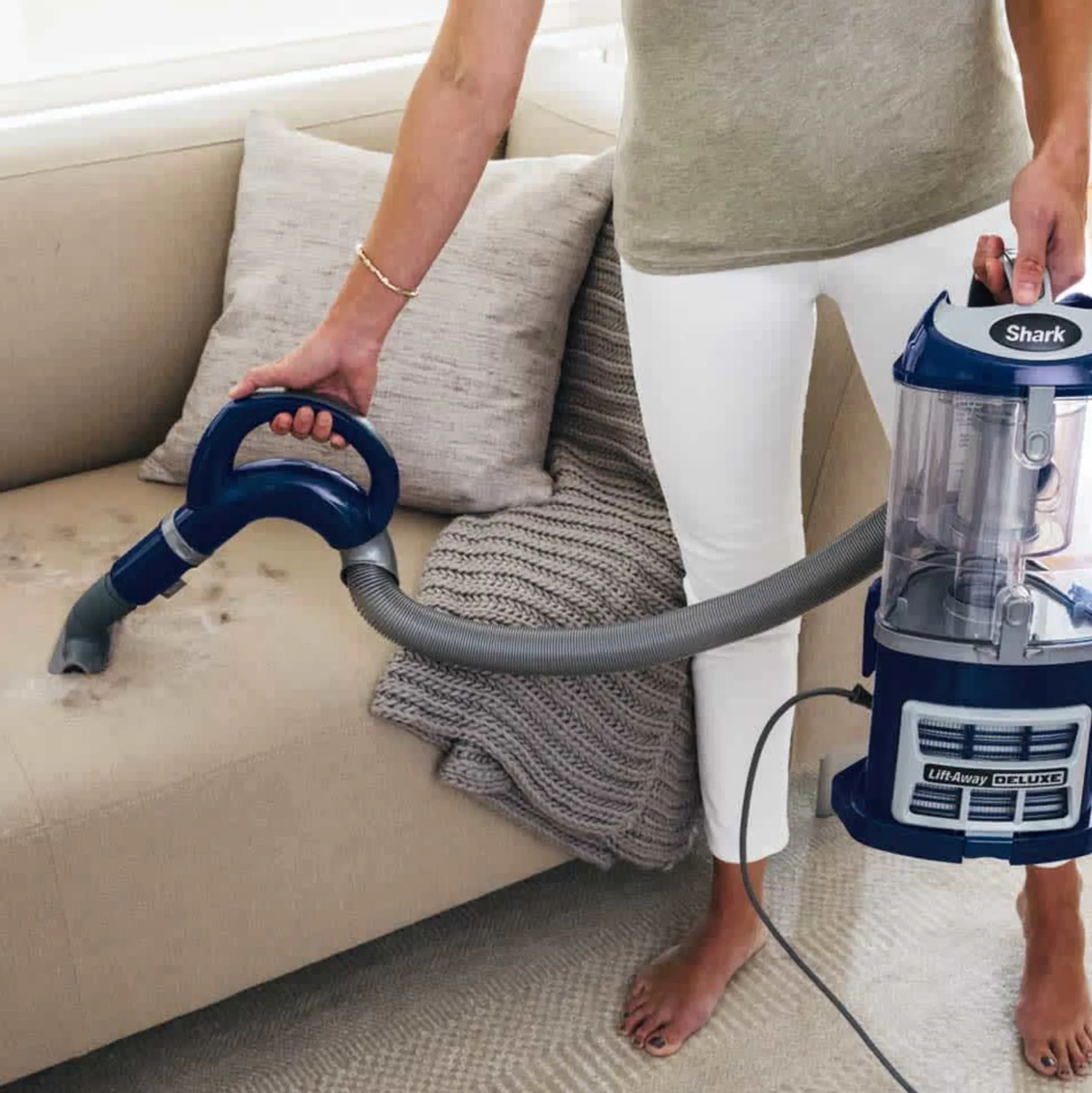 Shark Navigator® Deluxe Upright Vacuum
