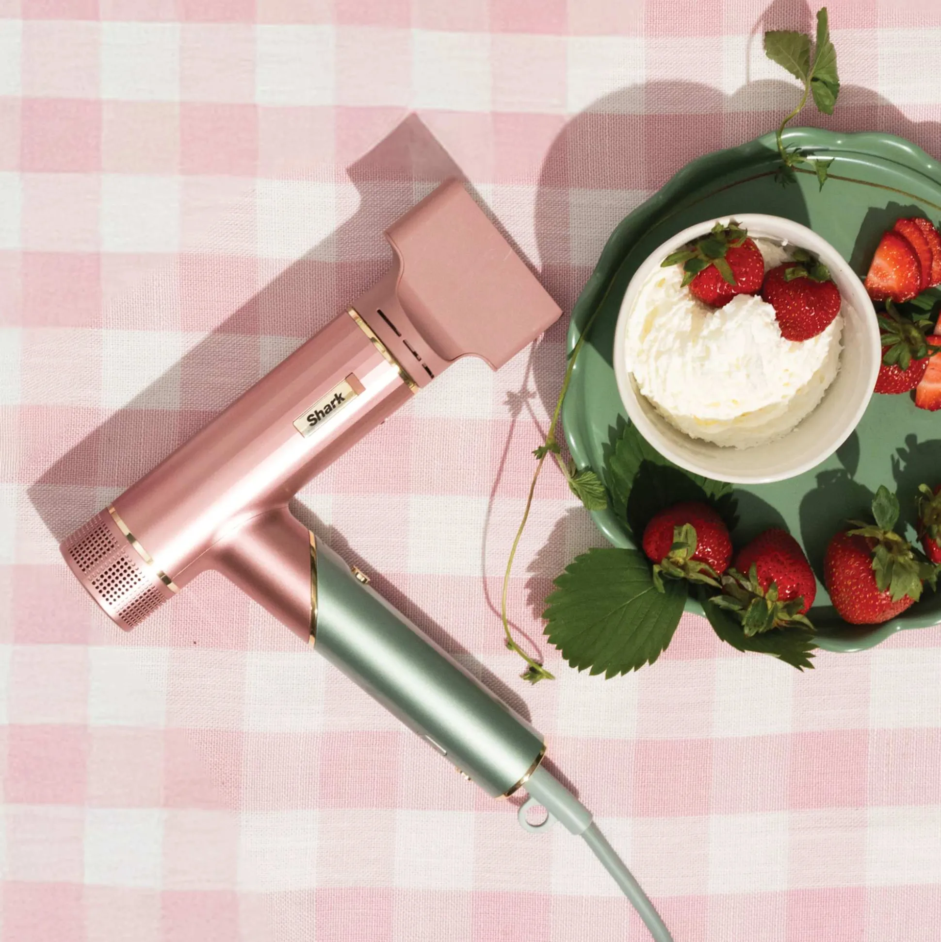 Shark SpeedStyle™ Hair Dryer ProFlex in Strawberry Matcha